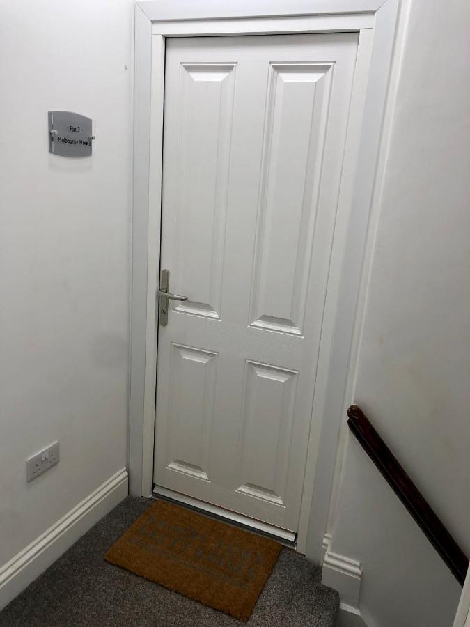 Stunning 2 Bed Georgian Apartment Swafield Exterior foto